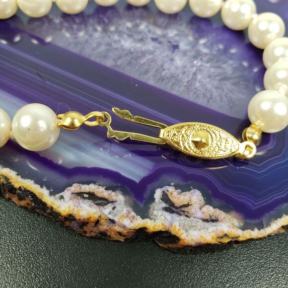 Vintage Knotted Faux Pearl Gold Tone Fish Hook Clasp 7" Bracelet - Picture 7 of 10